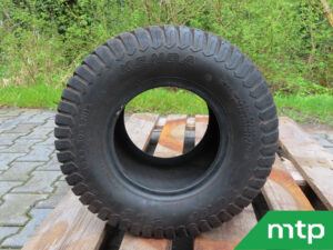 Pneu pelouse 18x8.50-8 utilisé