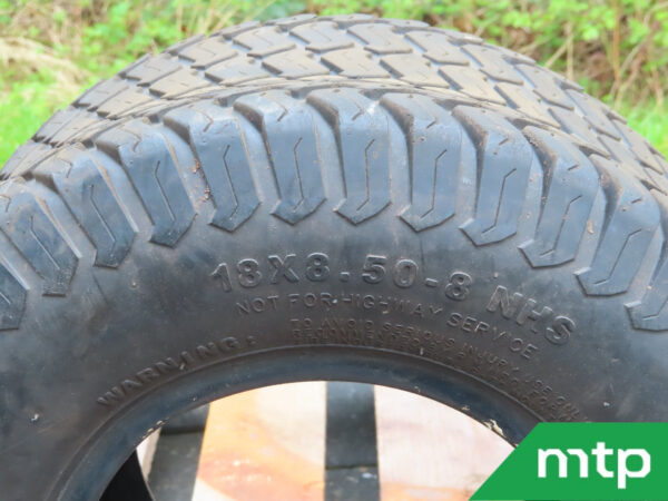 Pneu pelouse 18x8.50-8 utilisé – Image 3