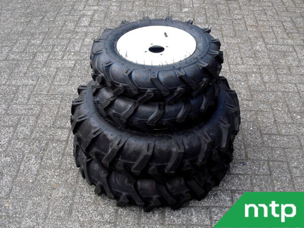Jeu de pneus de tracteur avec jante – Image 2