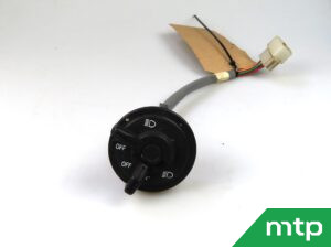 Interrupteur d'éclairage Shibaura SX24 utilisé
